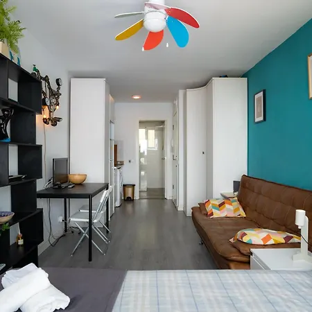 Fee4me Sea Views Of Carihuela Torremolinos